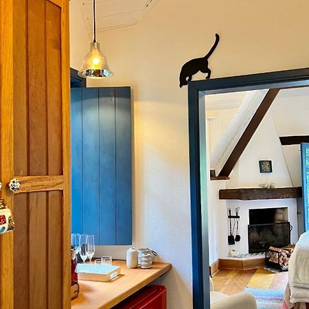 Provence Cottage กามันดูกายา ภายนอก รูปภาพ
